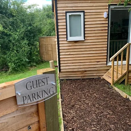 Holiday home Beautiful 1-Bed Modern Shepherds Hut Near Bath *